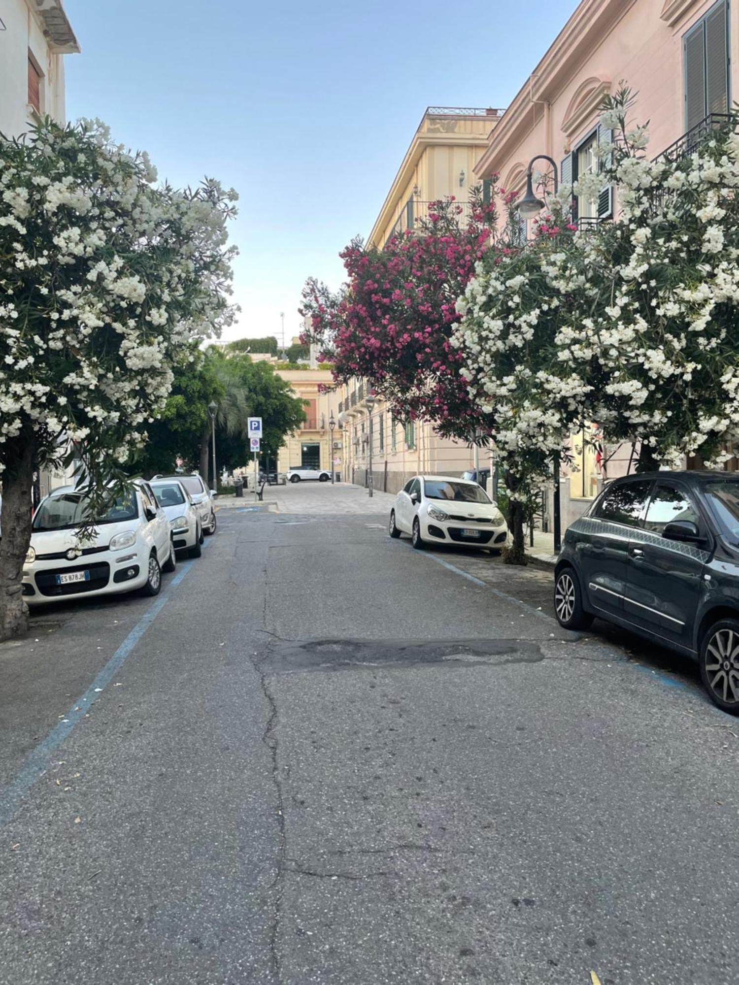 La Cattedrale Hotel Reggio di Calabria Exterior foto